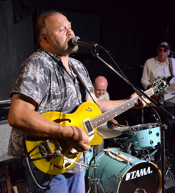 Zenfolio | PETER FORD PHOTOGRAPHY | CC Rider Band